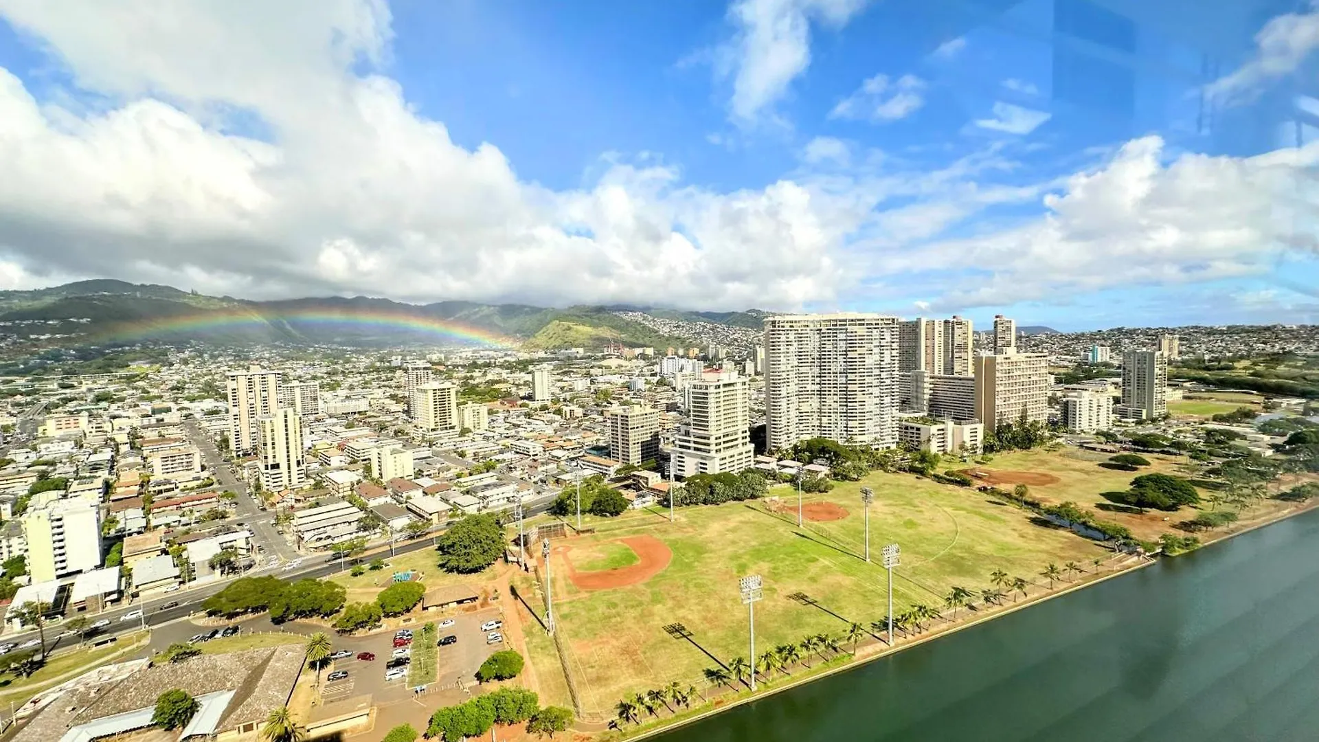 Vacation Rental Studios At Hawaiian Monarch 檀香山 公寓式酒店