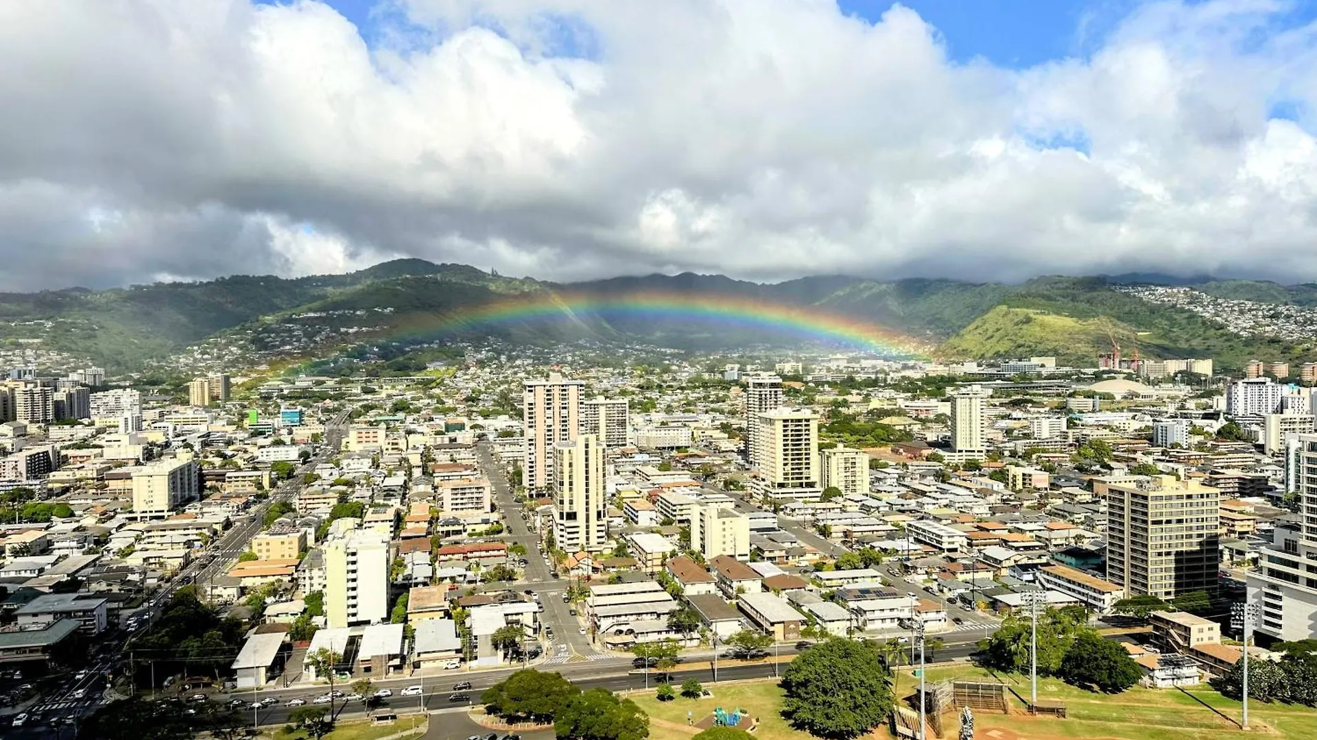Vacation Rental Studios At Hawaiian Monarch 檀香山