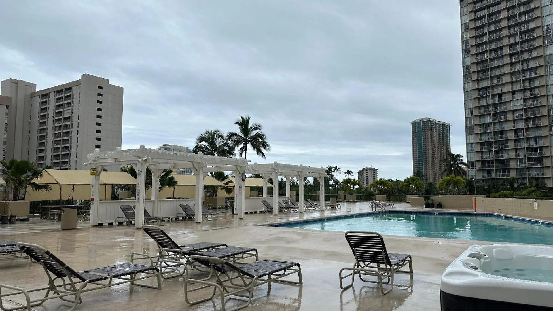 Vacation Rental Studios At Hawaiian Monarch Honolulu USA